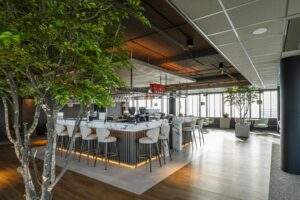 P.J. Oudweg 4 in Almere